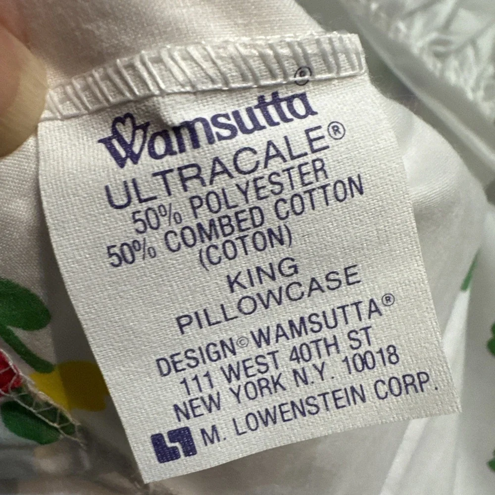 Vintage 70s Pillowcases Set 2 STANDARD Wamsutta Buttercups White Floral Tulips